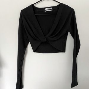 UO Plunge V Crop Top